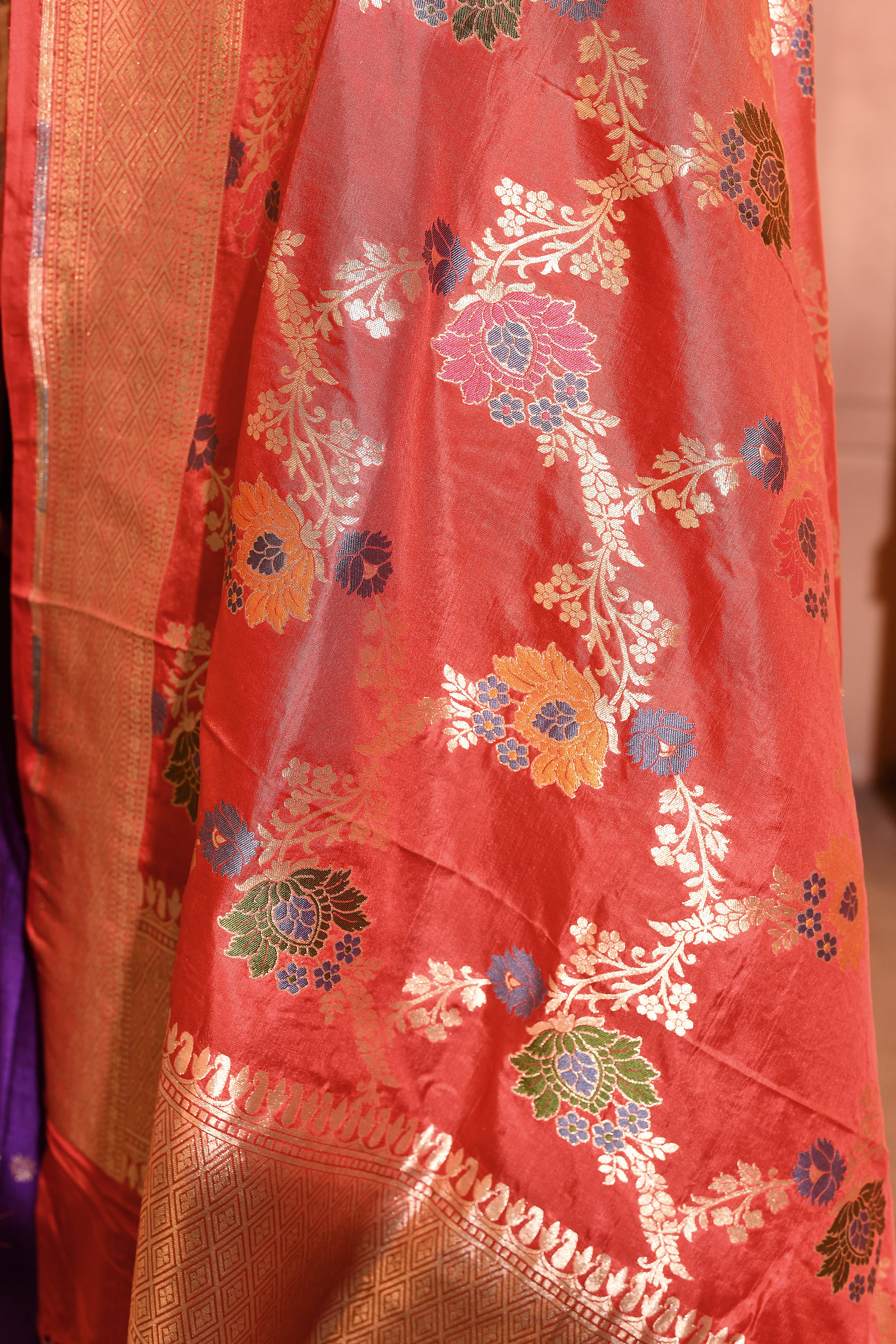 Red Multi-Floral Banarsi Silk Duppatta