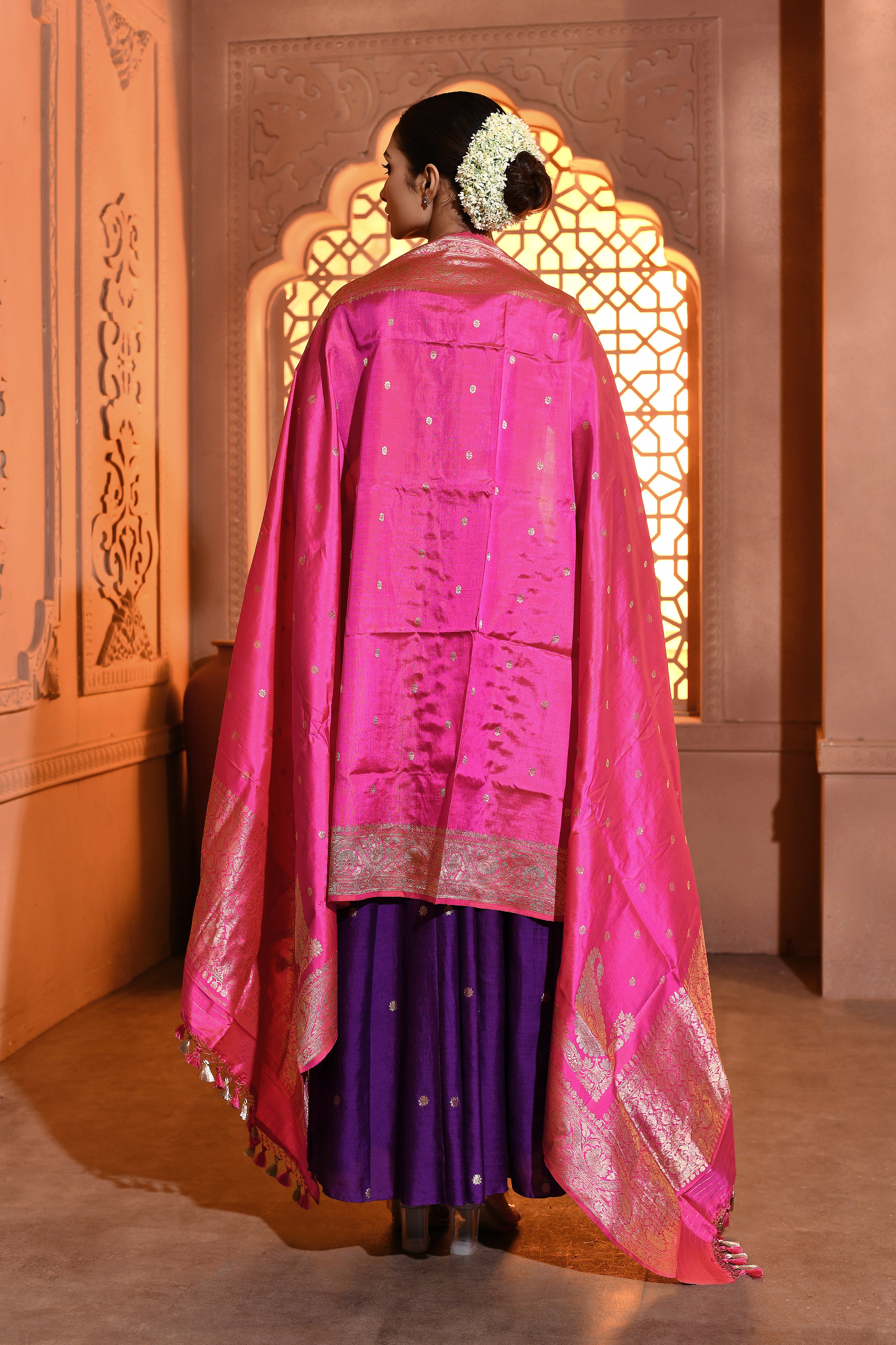 Pink Handwoven Booti Silk Duppatta