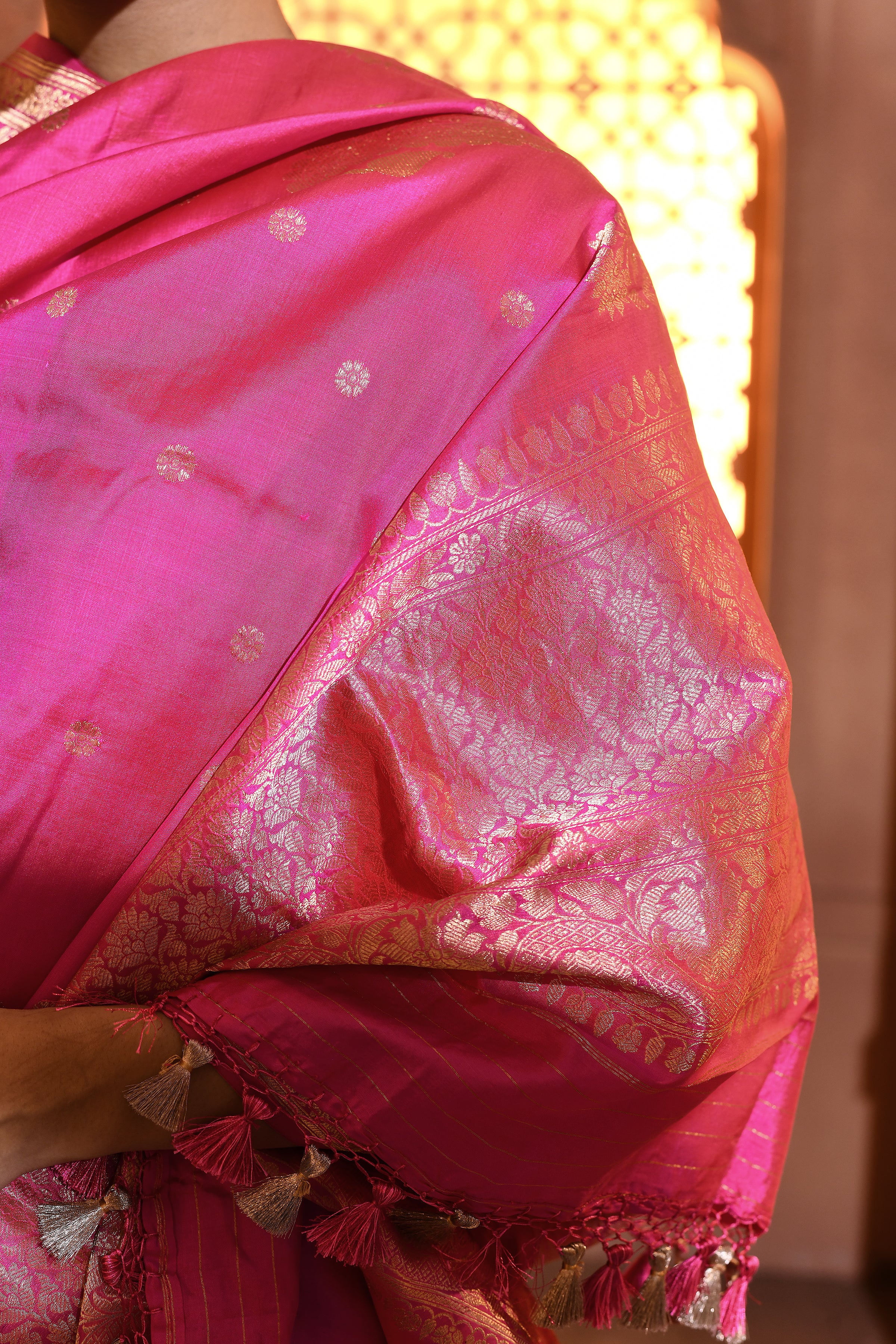 Pink Handwoven Booti Silk Duppatta