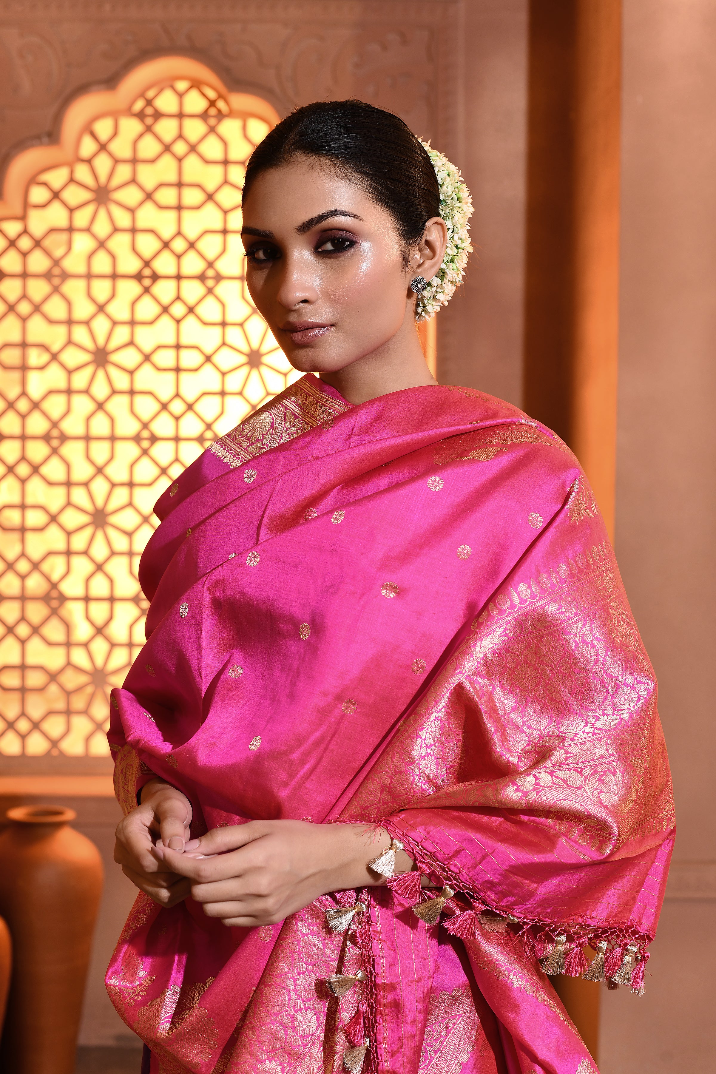 Pink Handwoven Booti Silk Duppatta