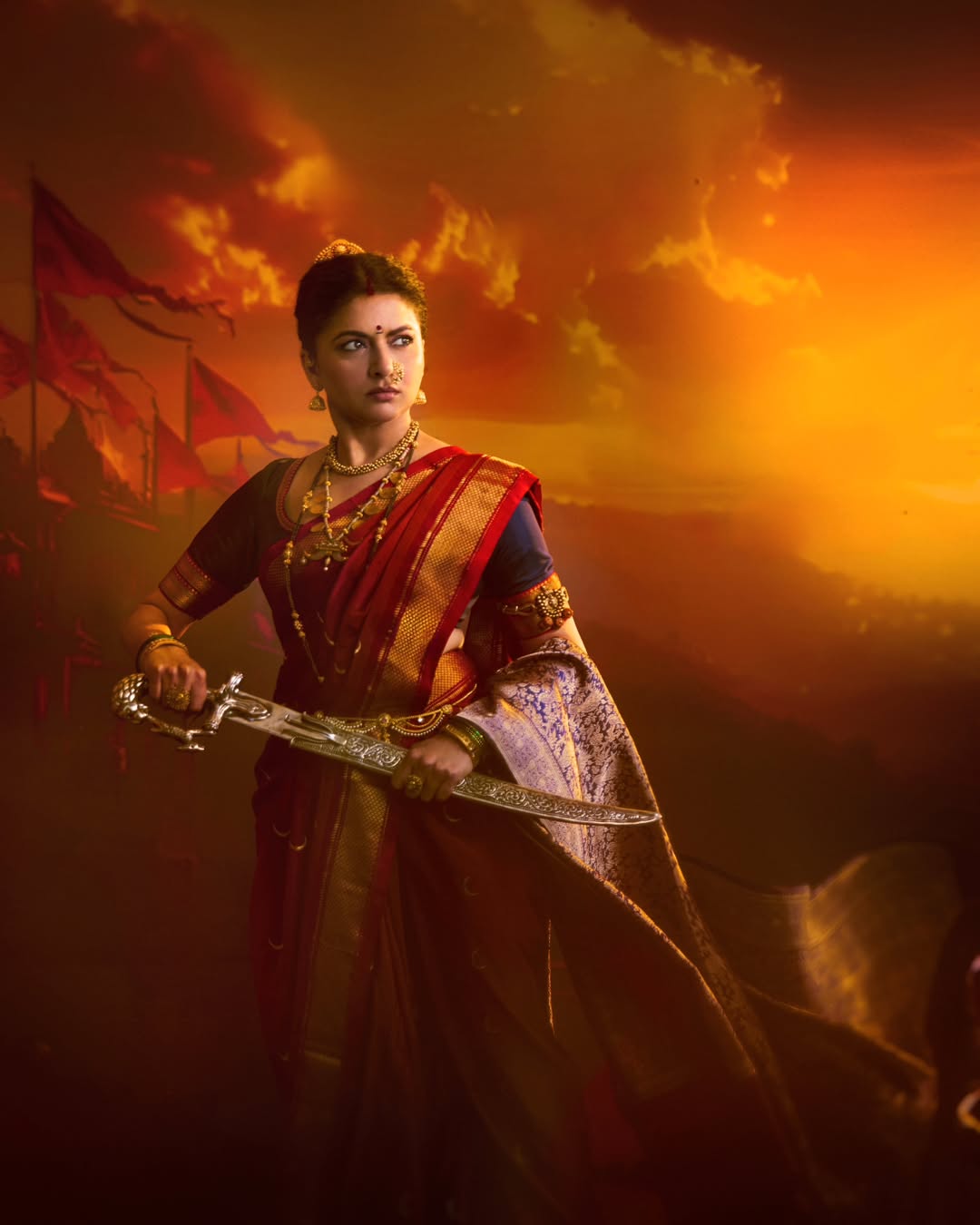 Bhagyashree in Purple Shikargah Banarsi Silk Duppatta