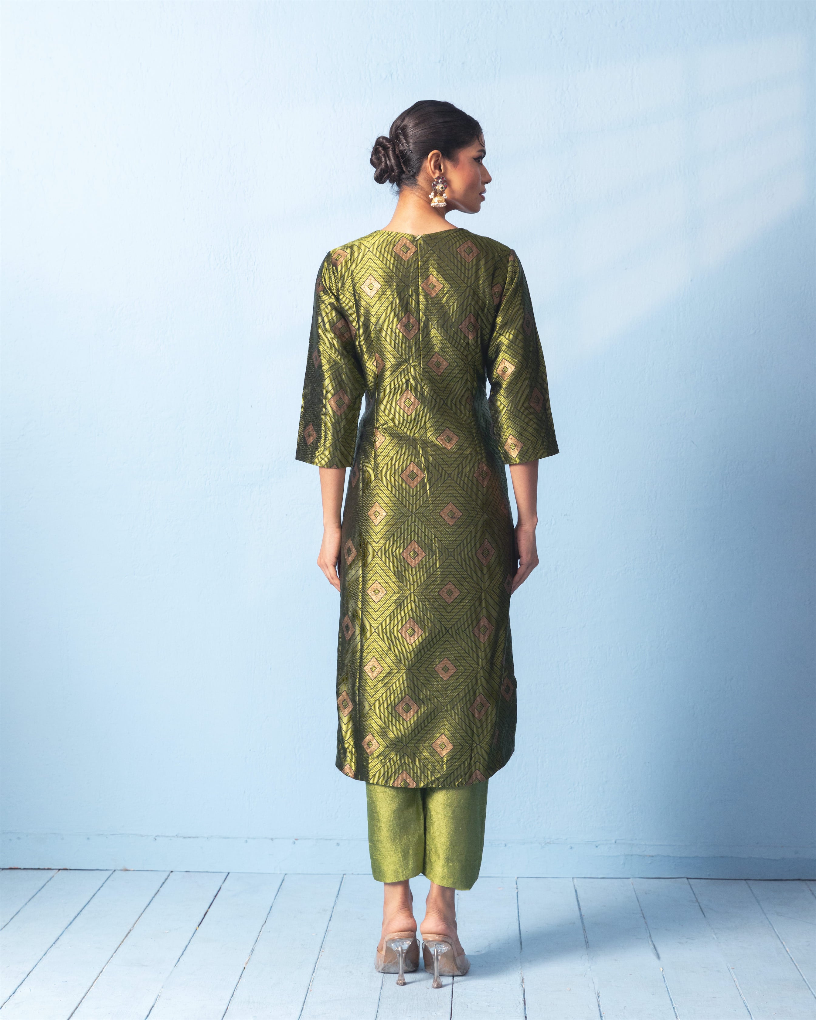 Olive Green Banarasi Tanchoi Kurta with Raw Silk Pant