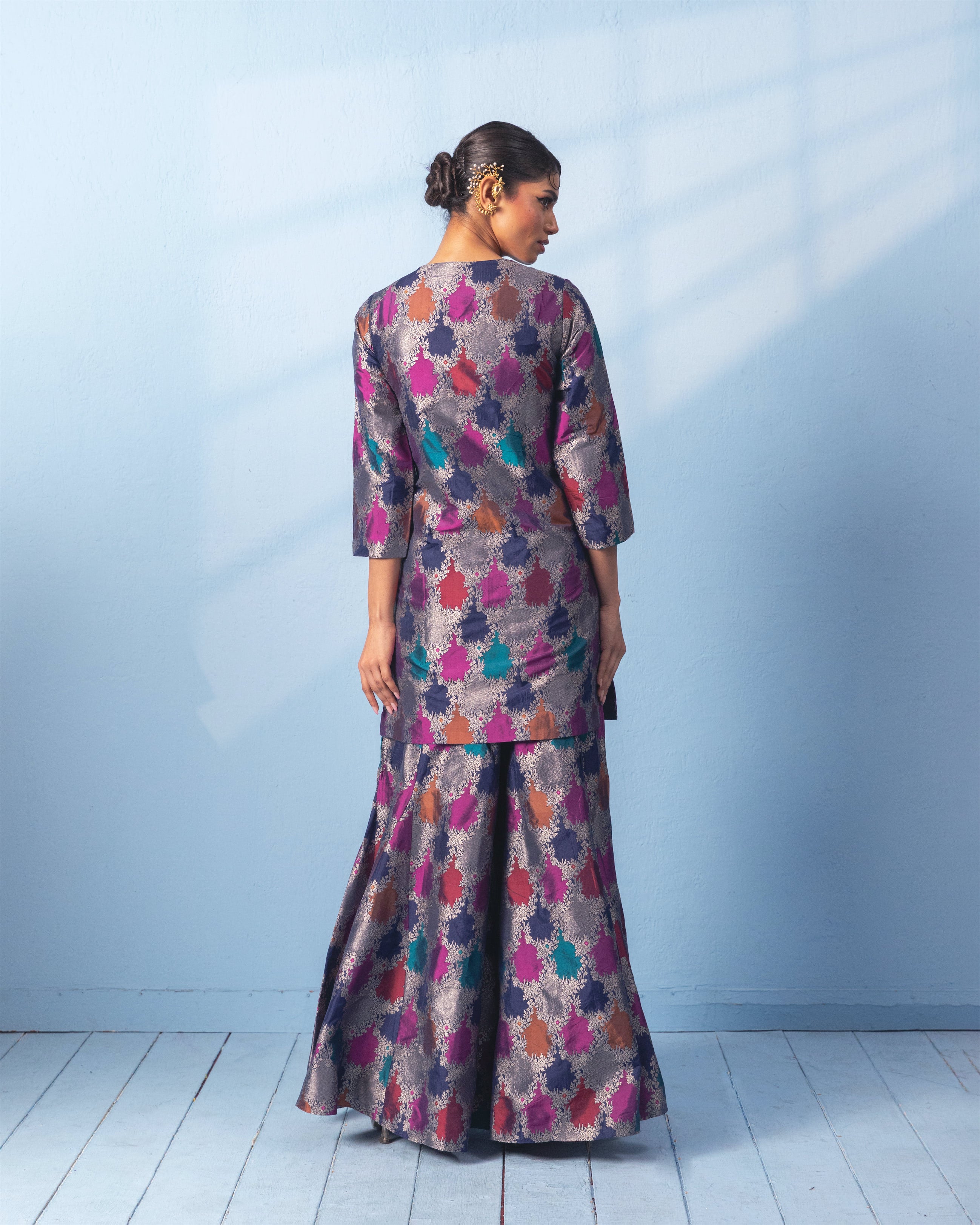 Rangkaat Garara Set with Organza Dupatta