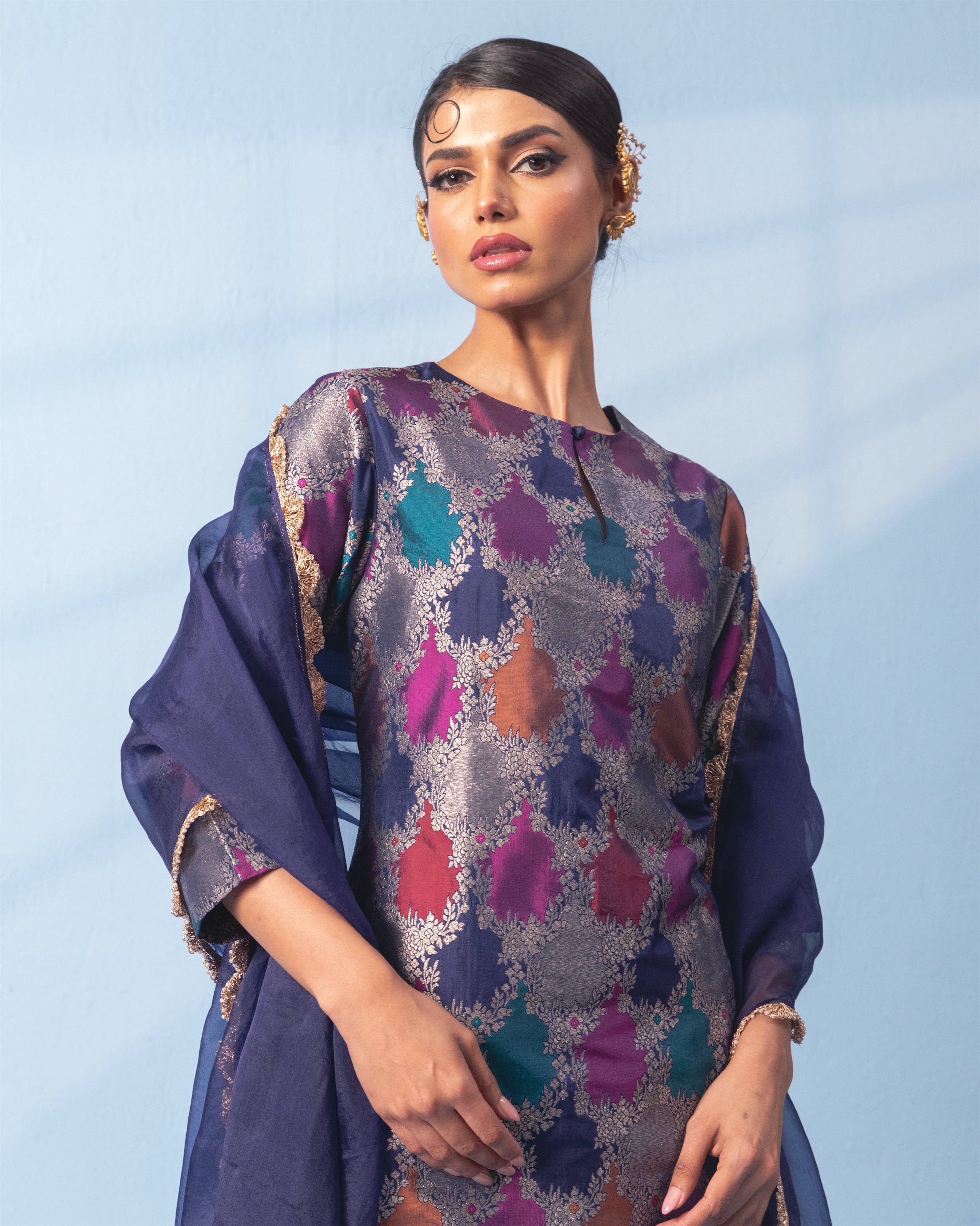 Rangkaat Garara Set with Organza Dupatta